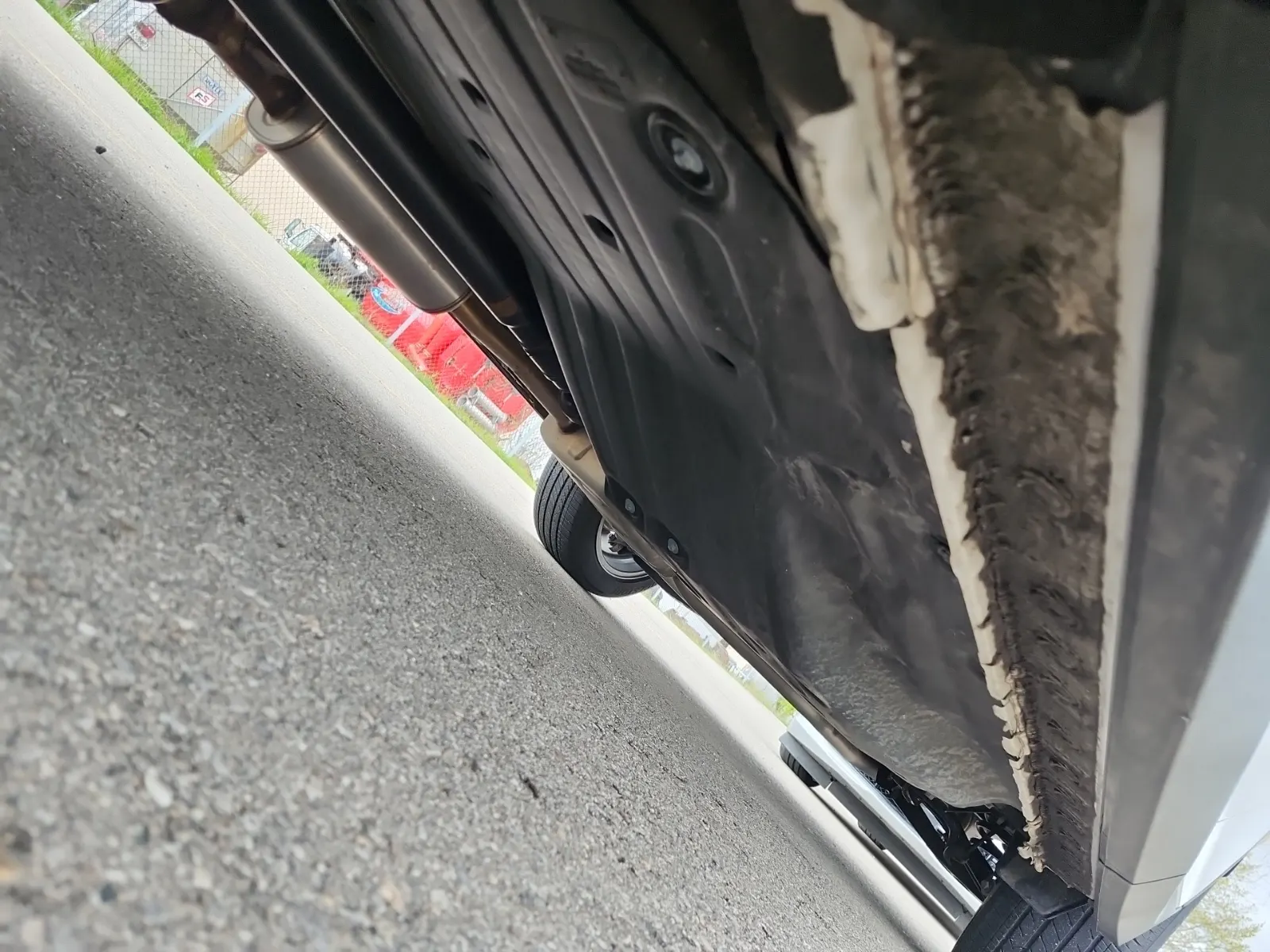 Undercarriage - Driver Photo