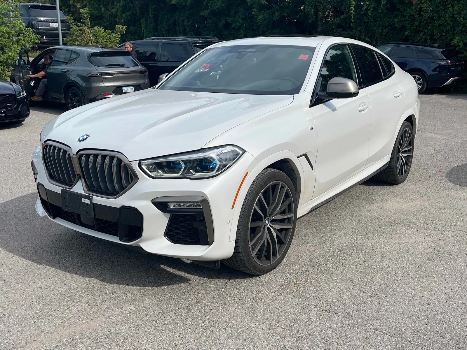 2021 BMW X6