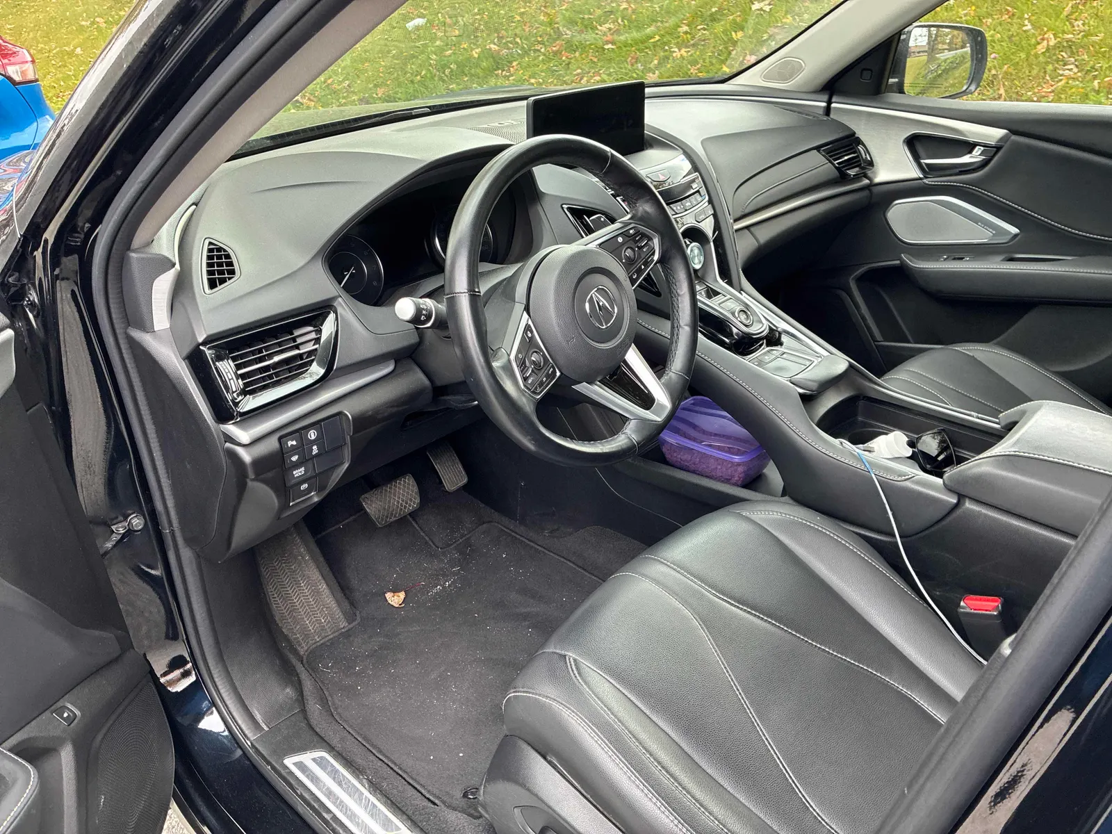 Interior driver side
