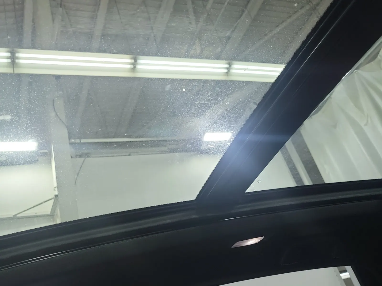 Interior Roof Photo