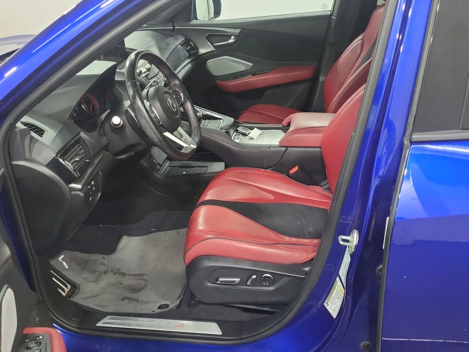 Front Interior Photo