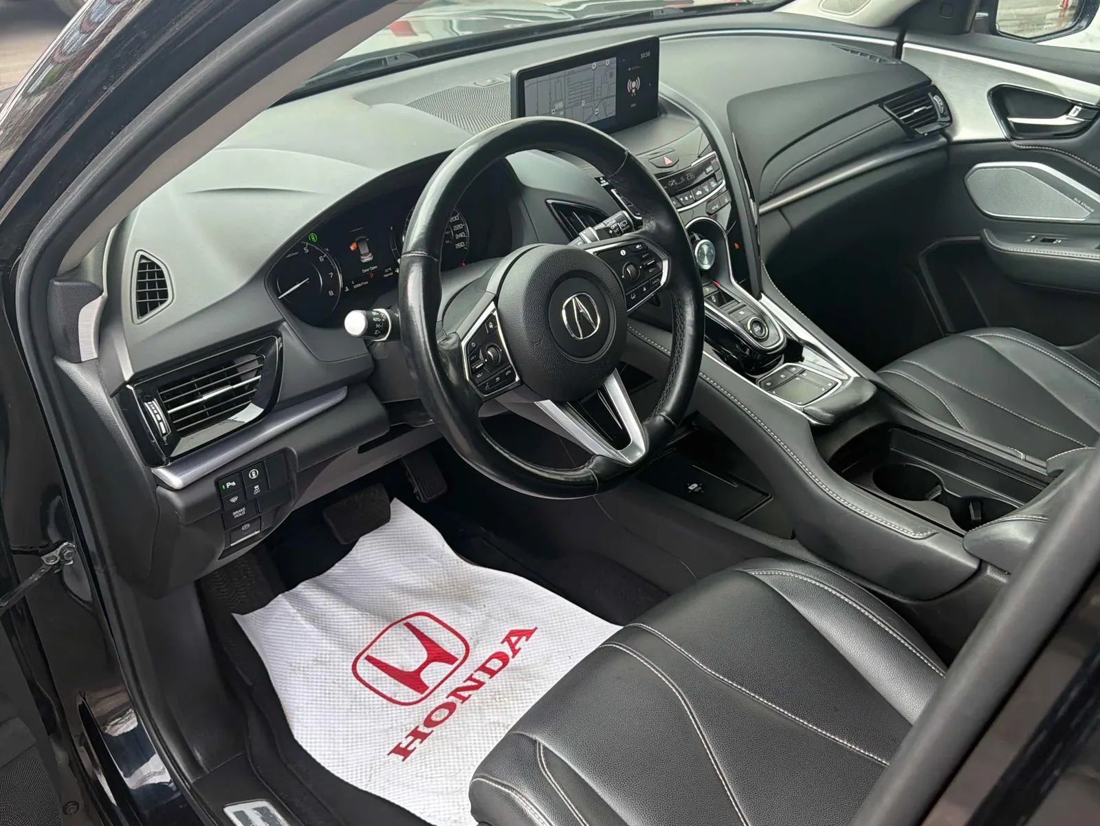 Interior driver side