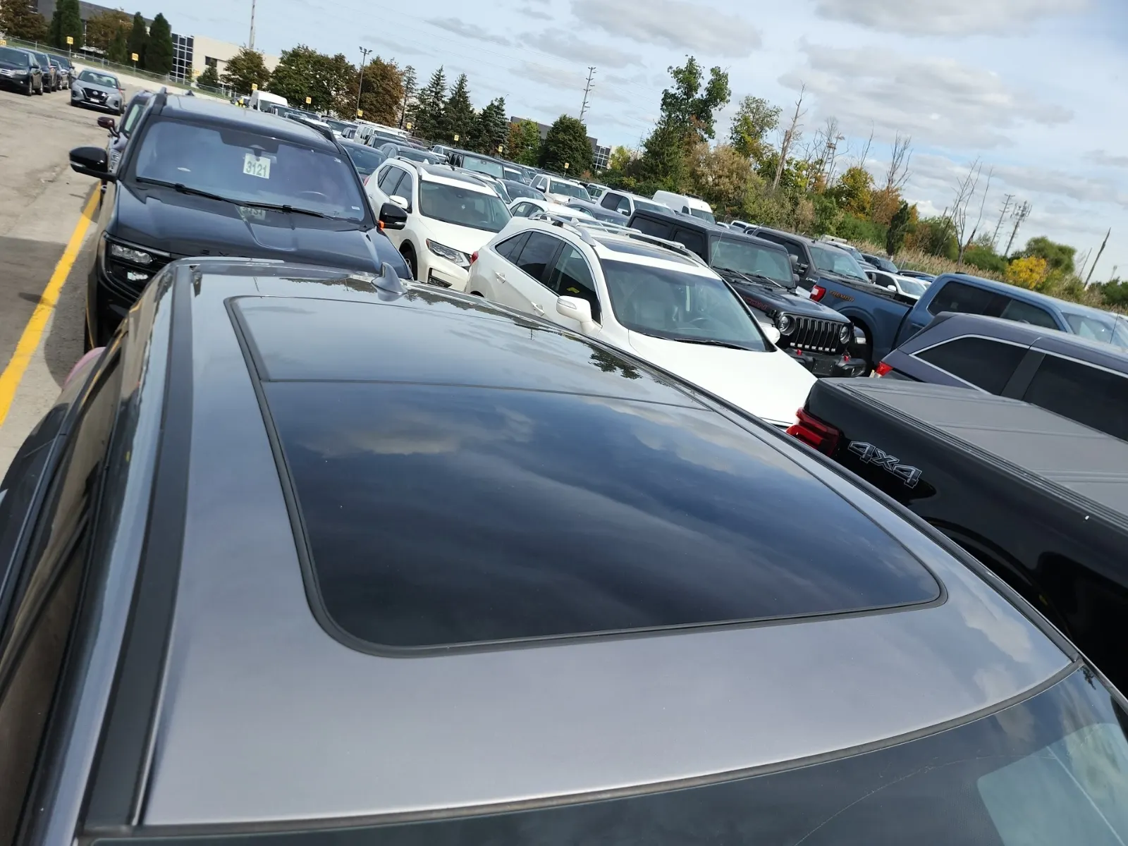 Exterior Roof Photo