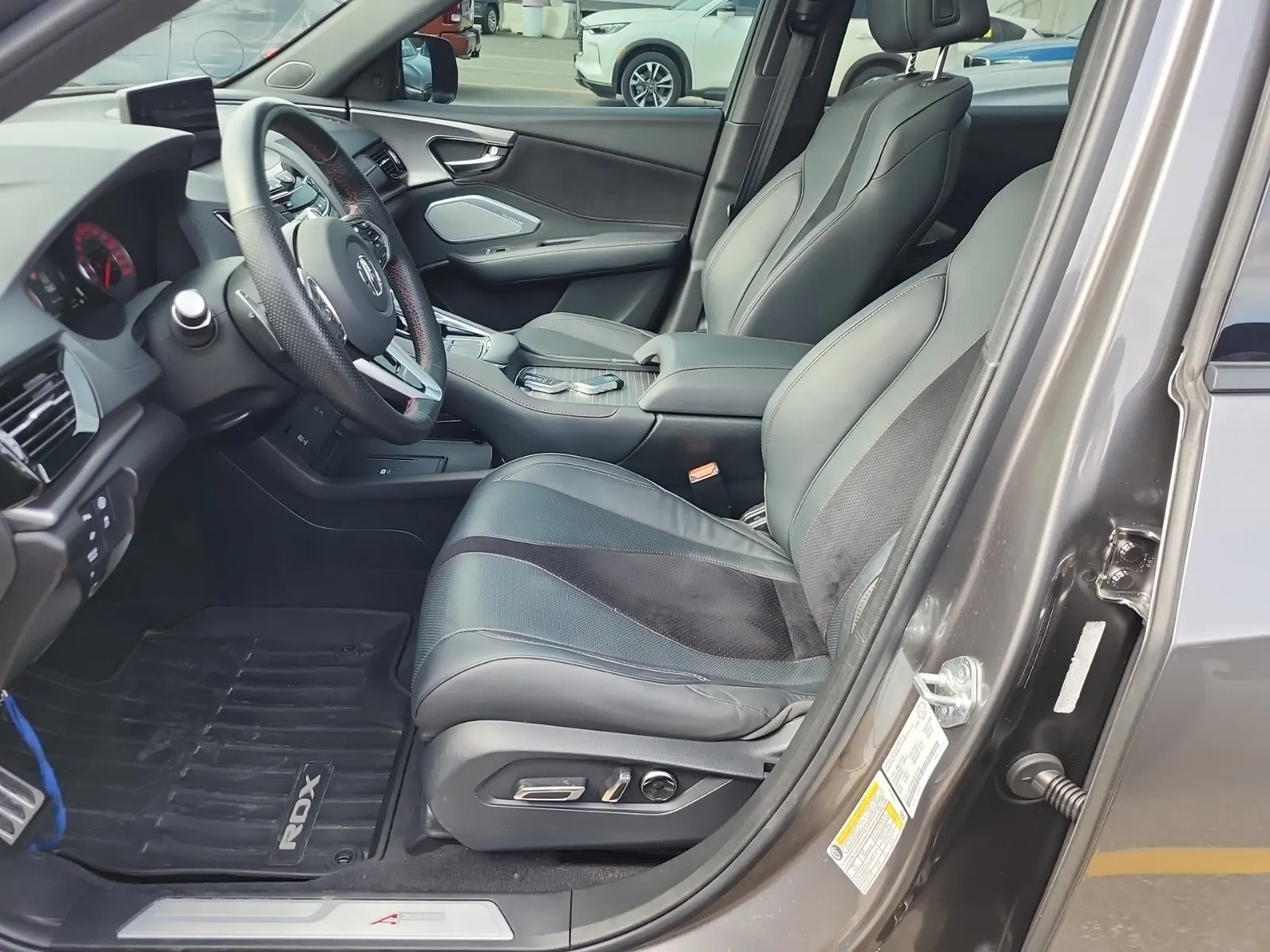 Front Interior Photo