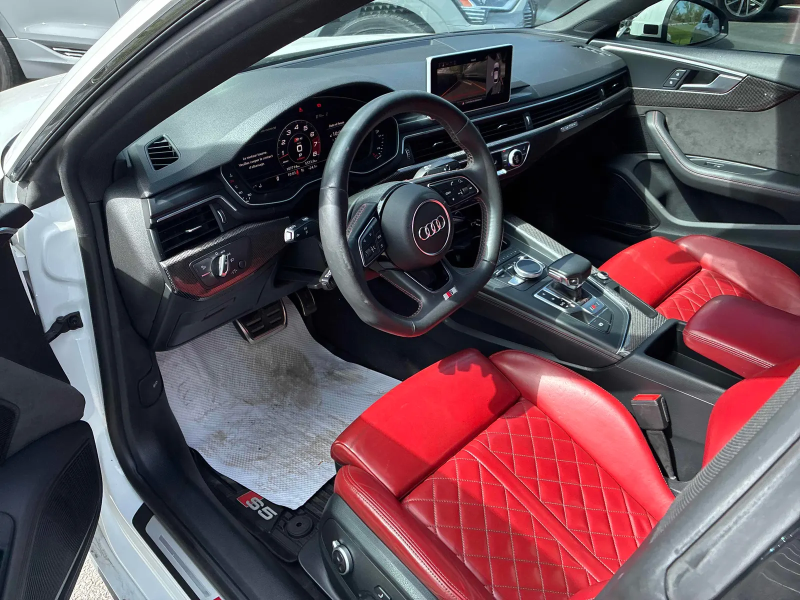 Interior driver side