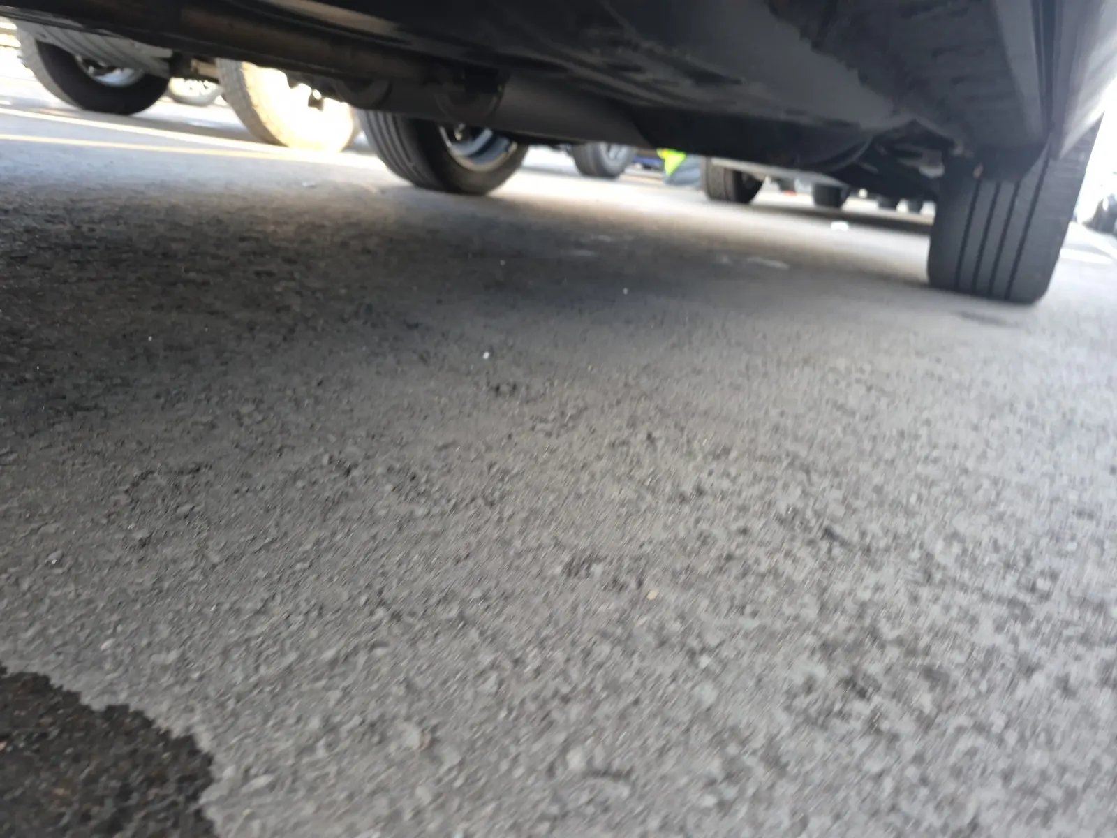 Undercarriage - Driver Photo