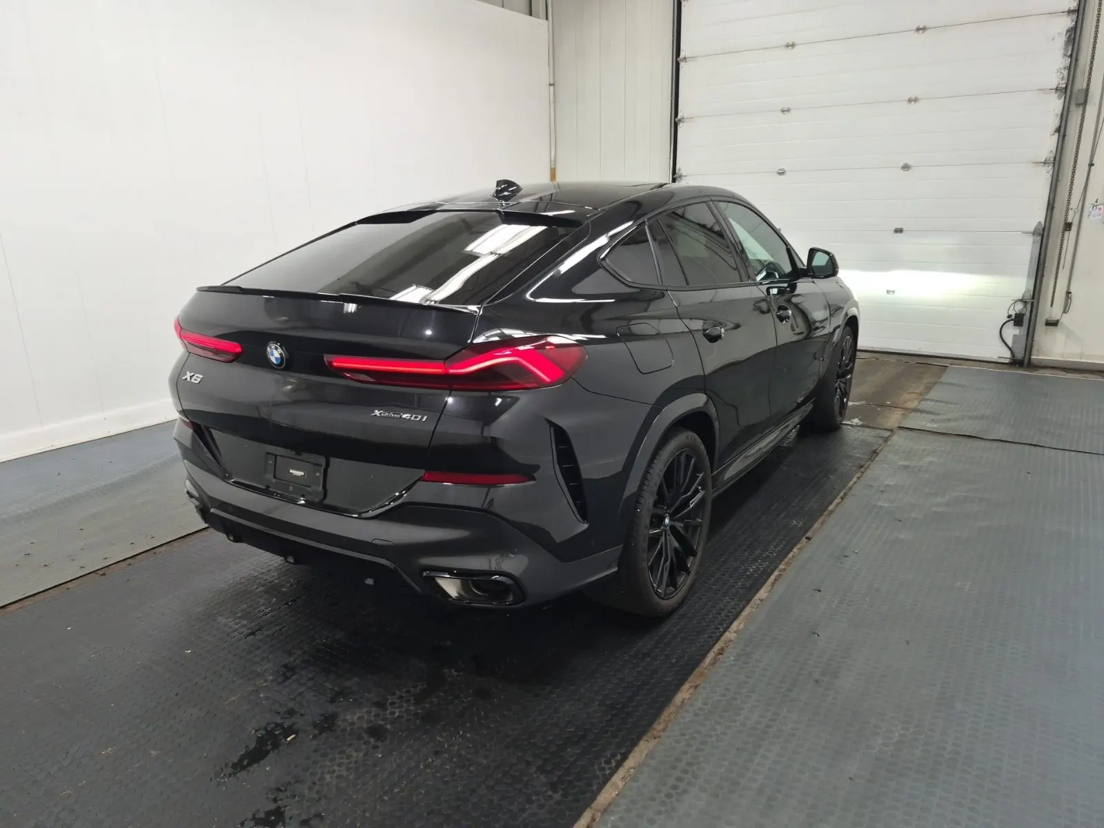Passenger Rear 3/4 Photo