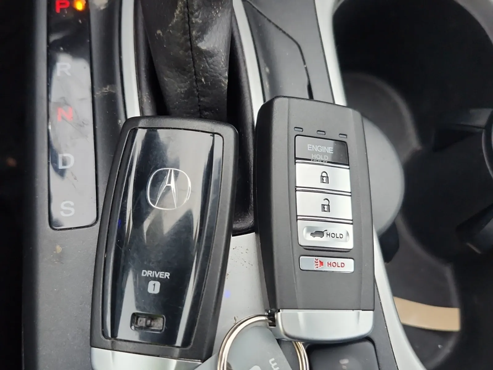 Keys/Fobs/Manual Photo
