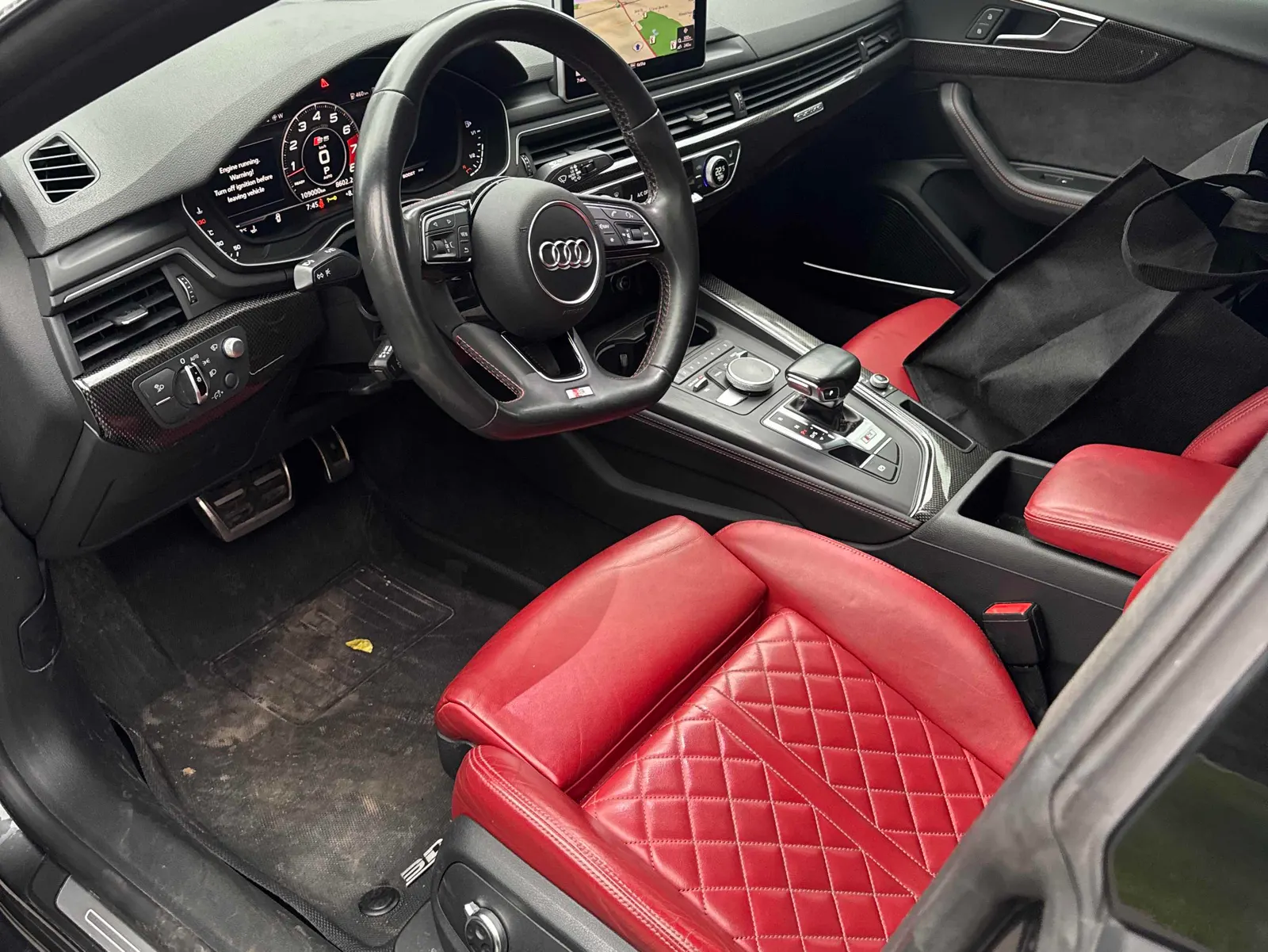 Interior driver side