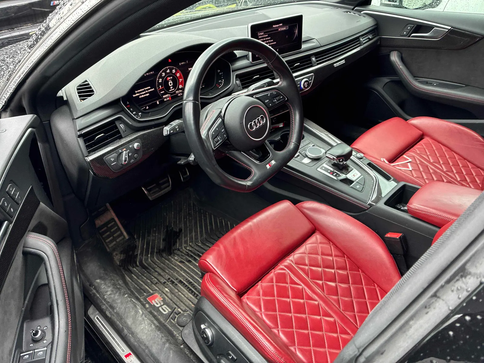 Interior driver side
