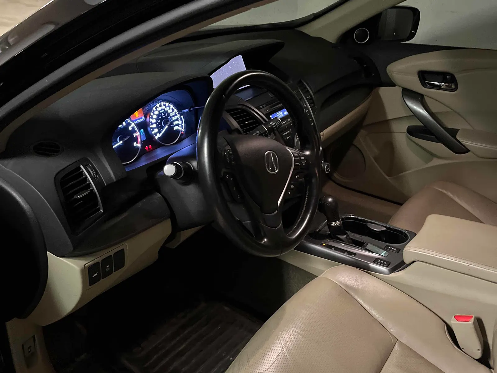 Interior driver side