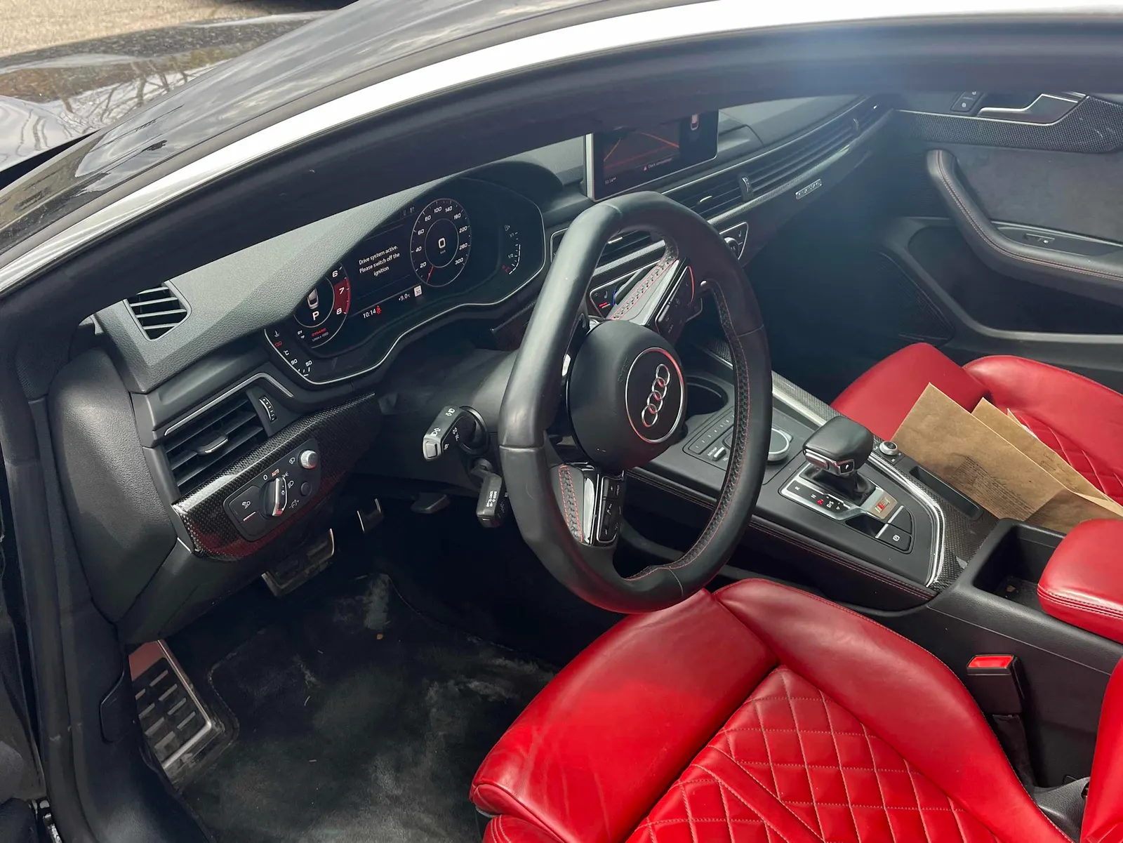 Interior driver side