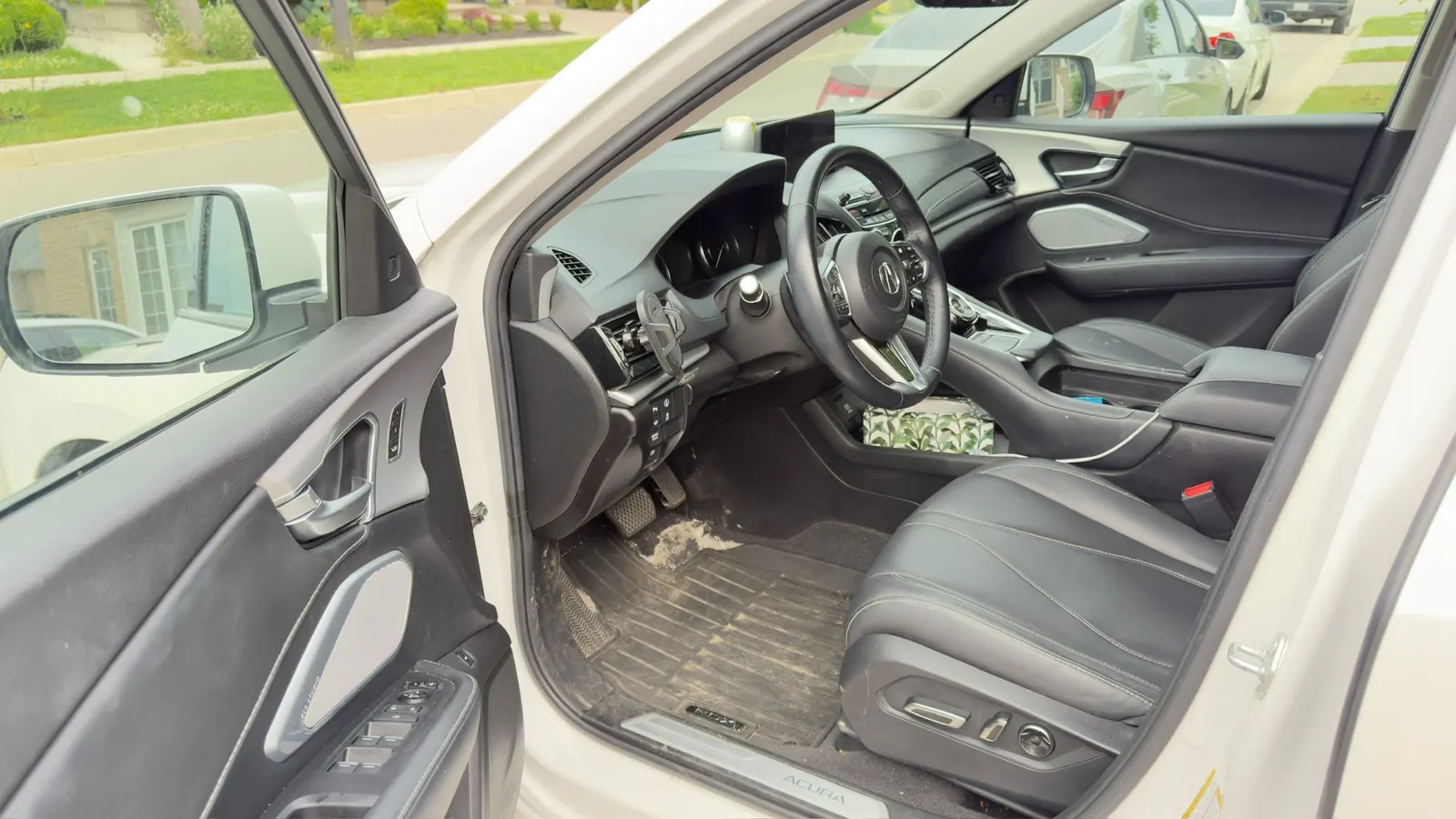 Interior driver side
