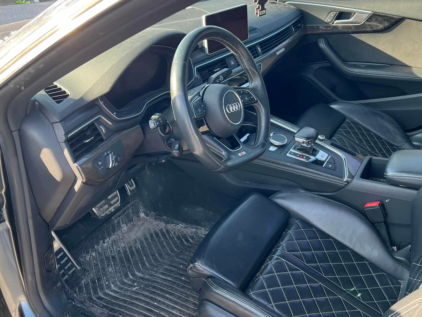 Interior driver side