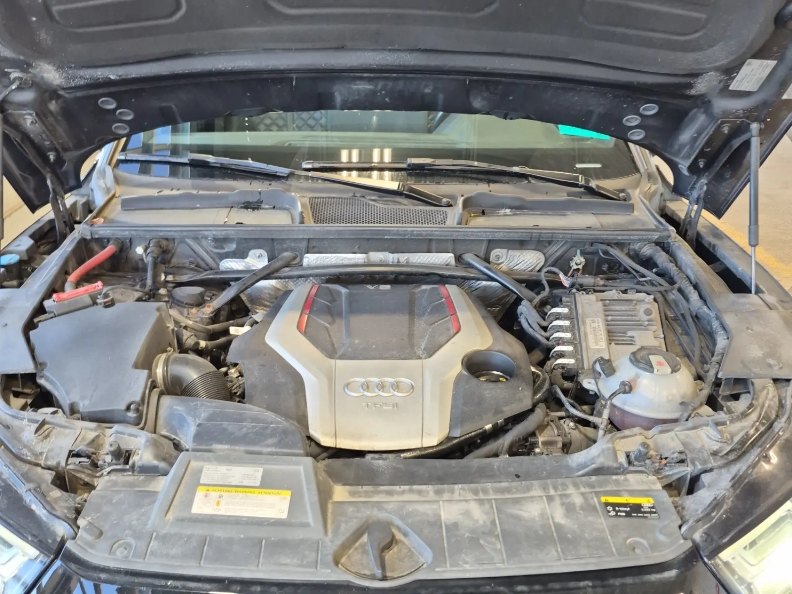 Engine Photo