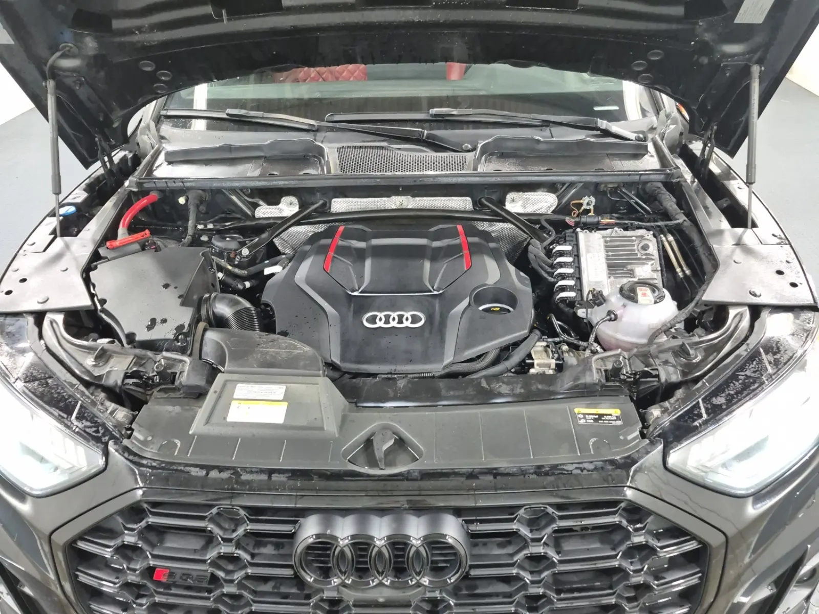 Engine Photo