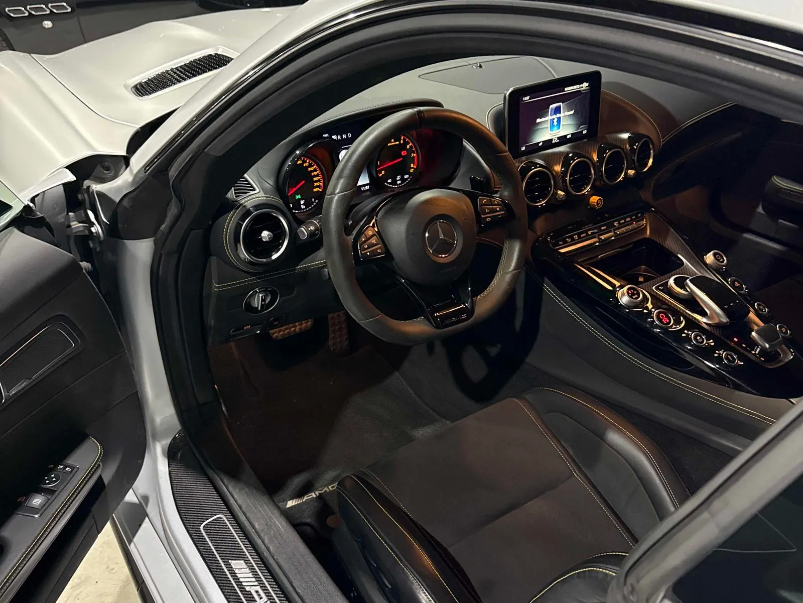 Interior driver side