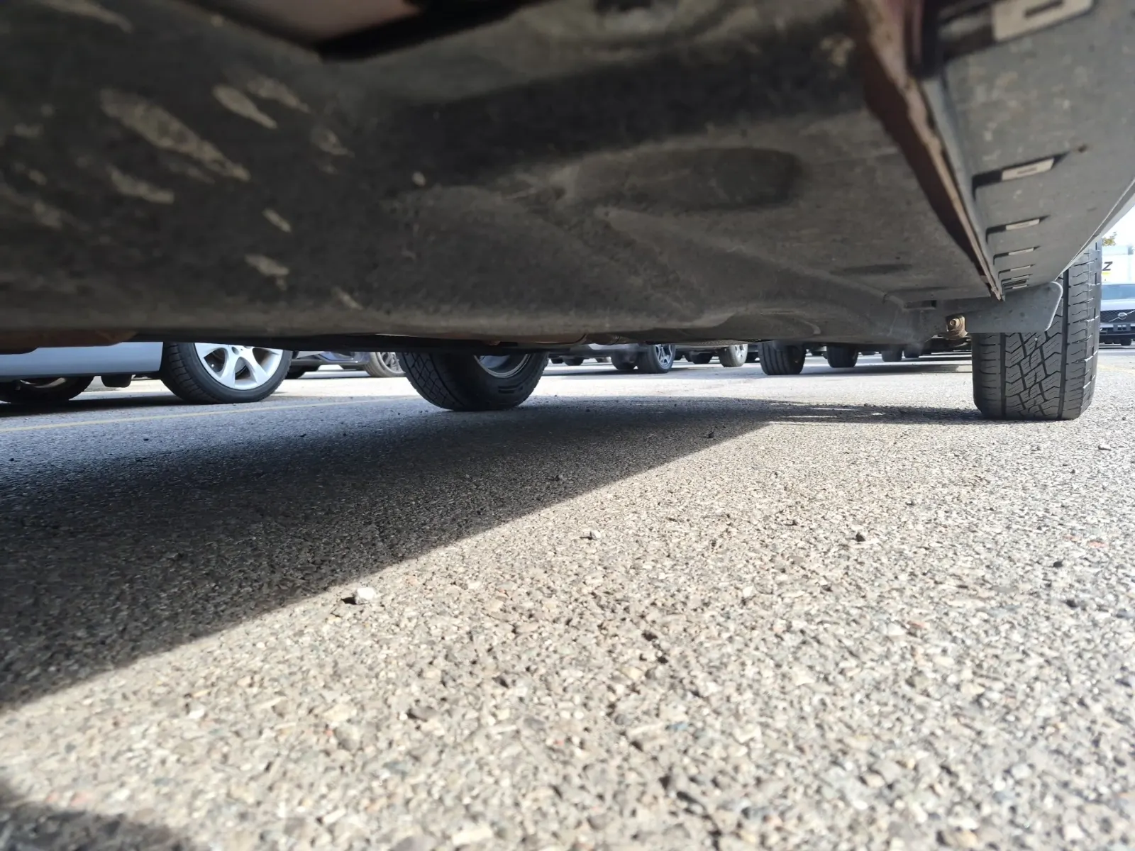 Undercarriage - Driver Photo