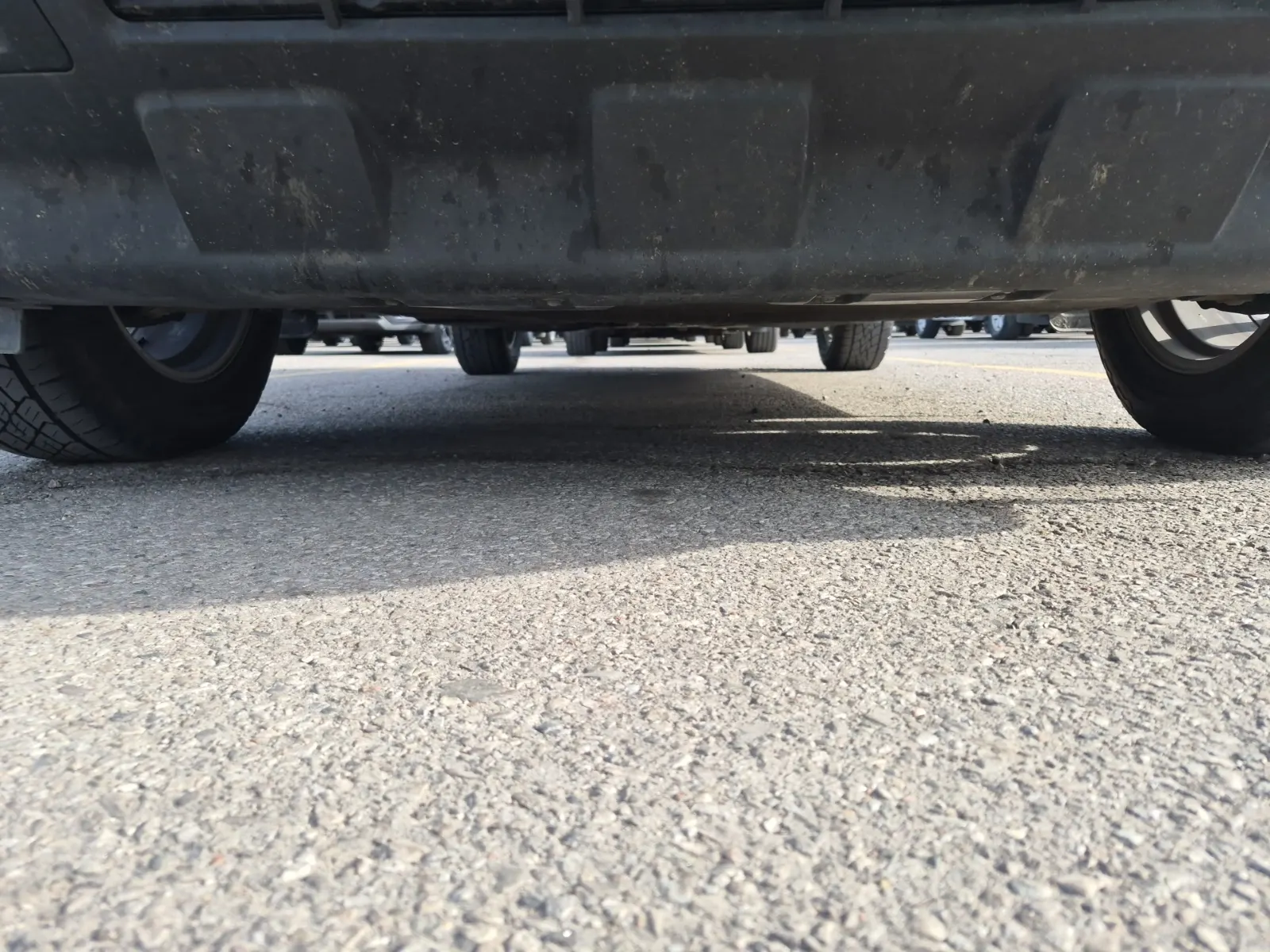 Undercarriage - Front Photo