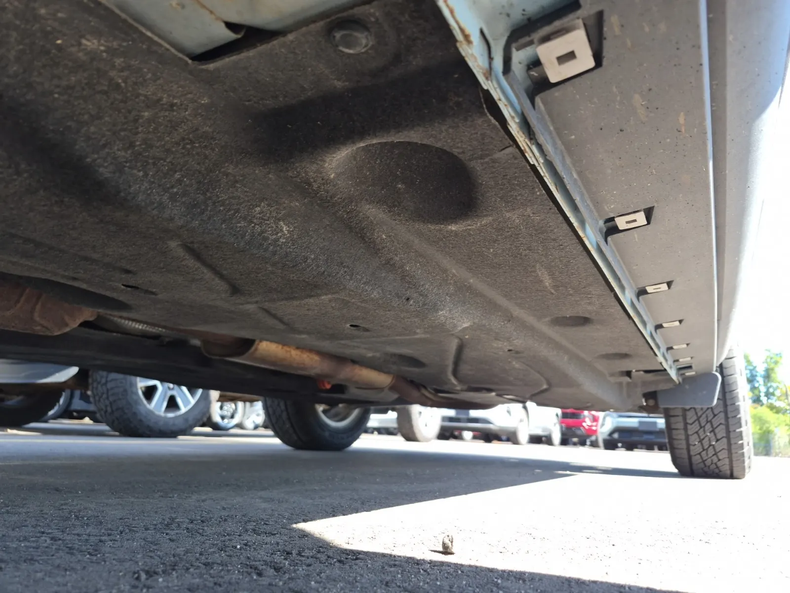 Undercarriage - Driver Photo