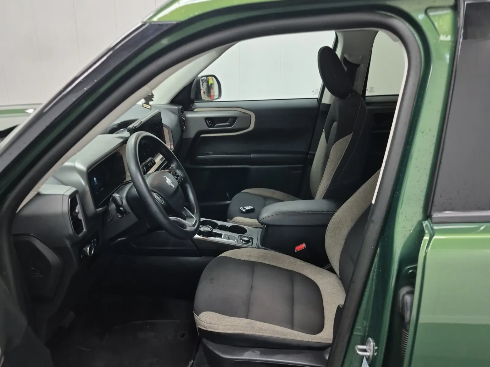 Front Interior Photo