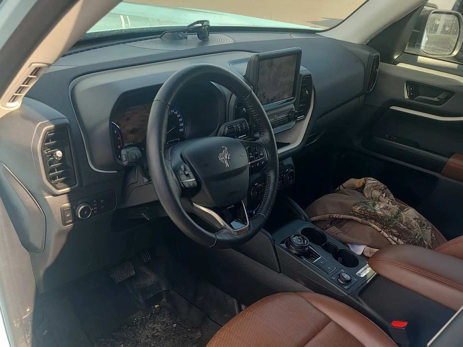 Interior driver side