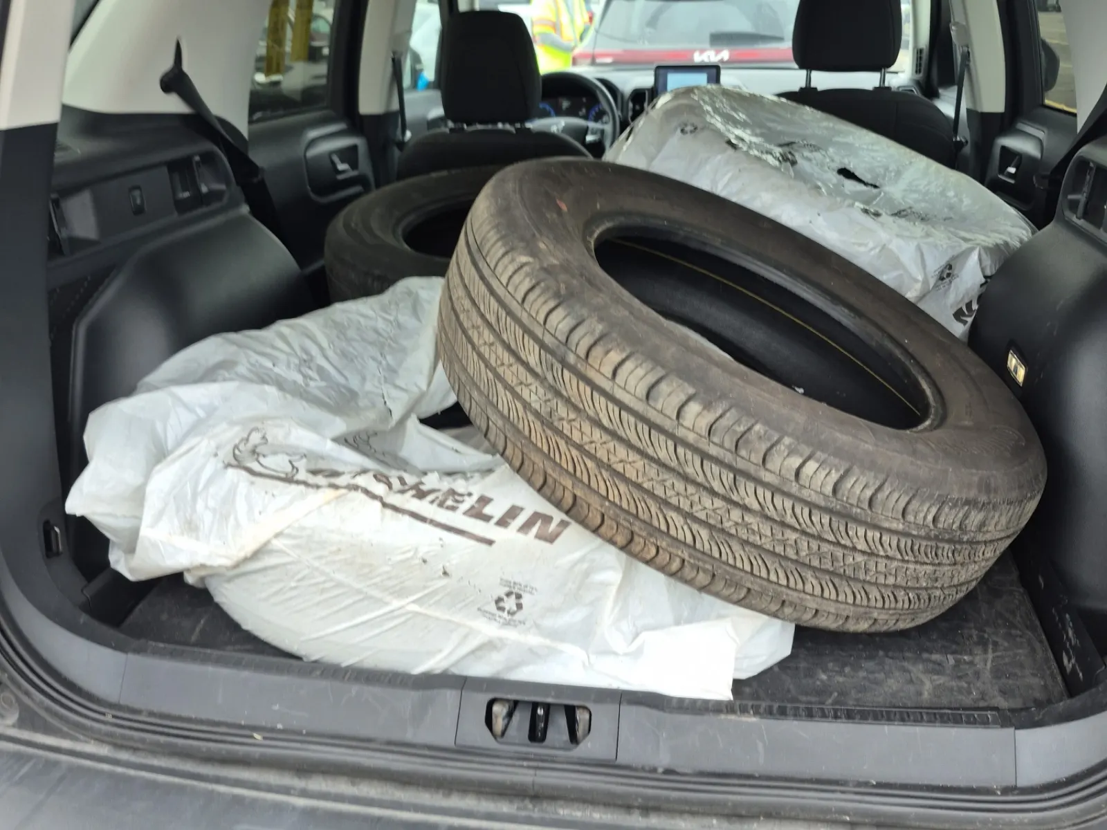 Spare Tire & Wheel Photo