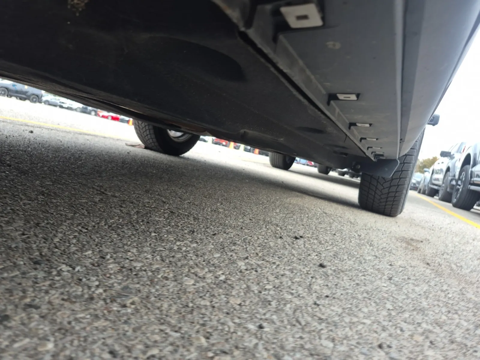 Undercarriage - Driver Photo