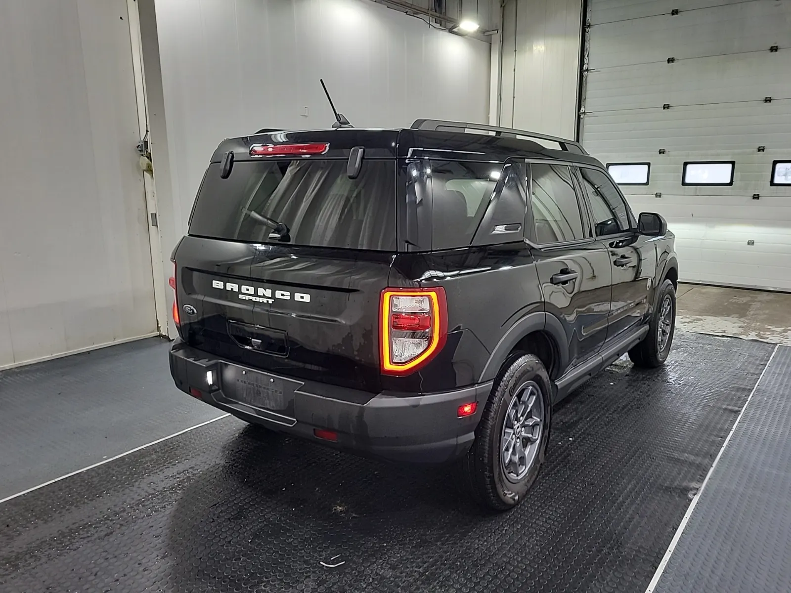 Passenger Rear 3/4 Photo