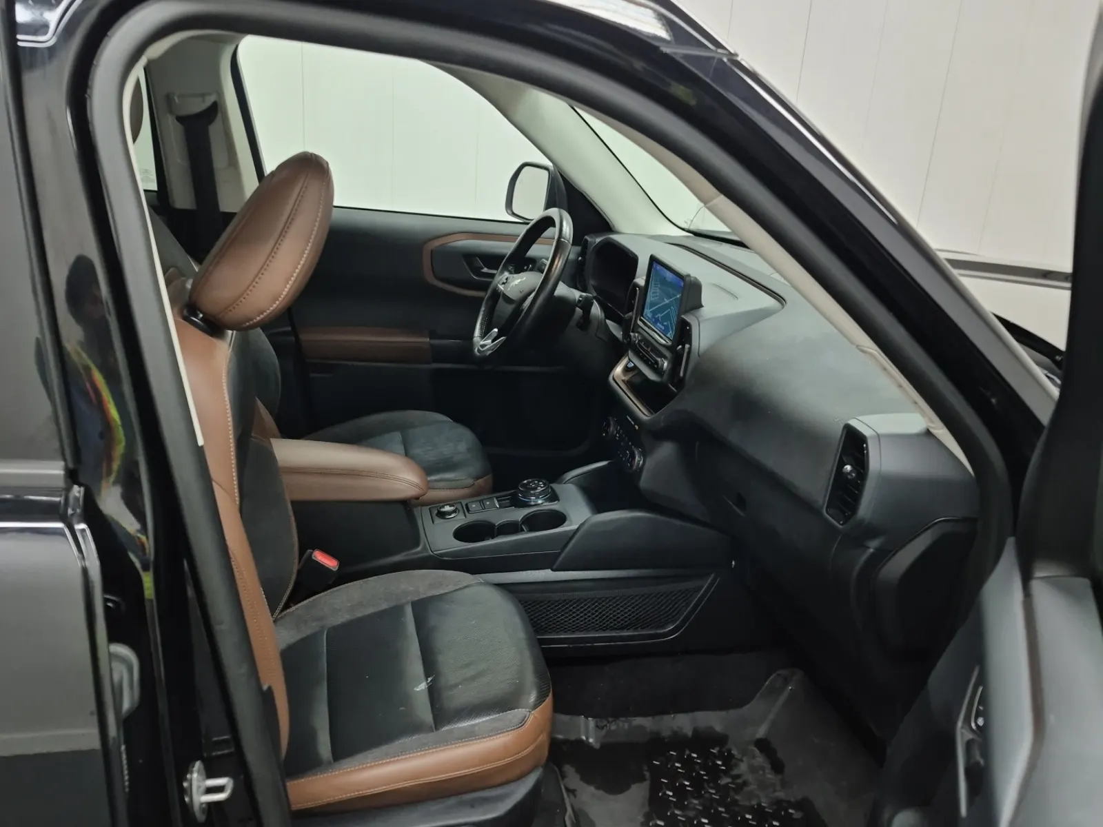 Right Side Interior Photo
