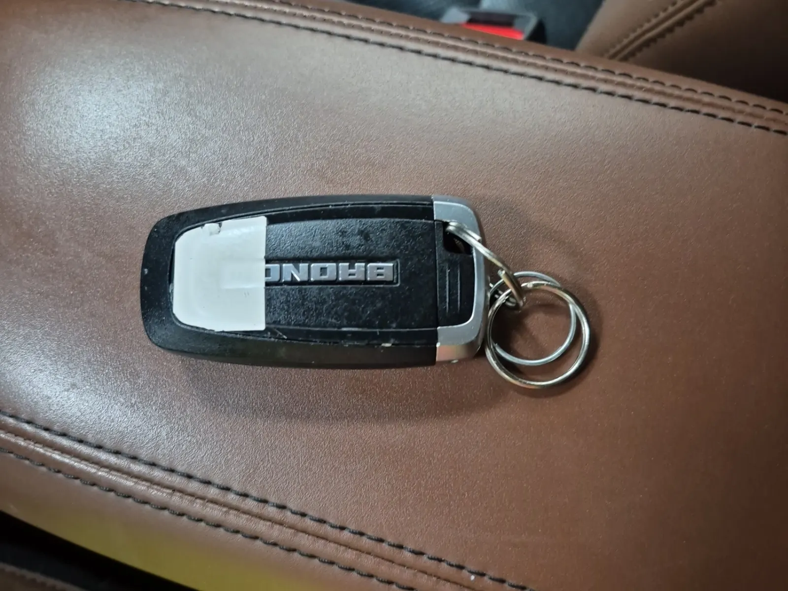 Keys/Fobs/Manual Photo