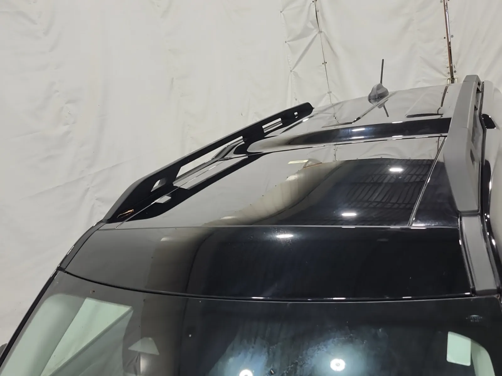 Exterior Roof Photo