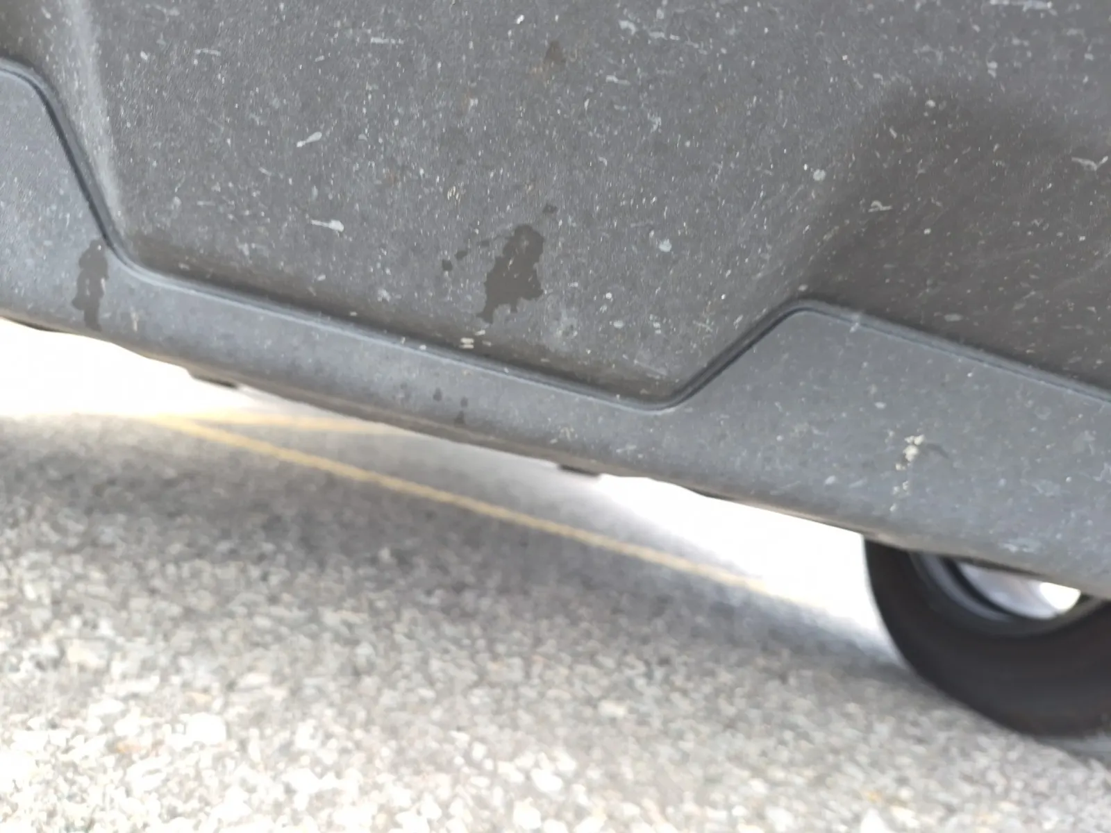 Undercarriage - Front Photo