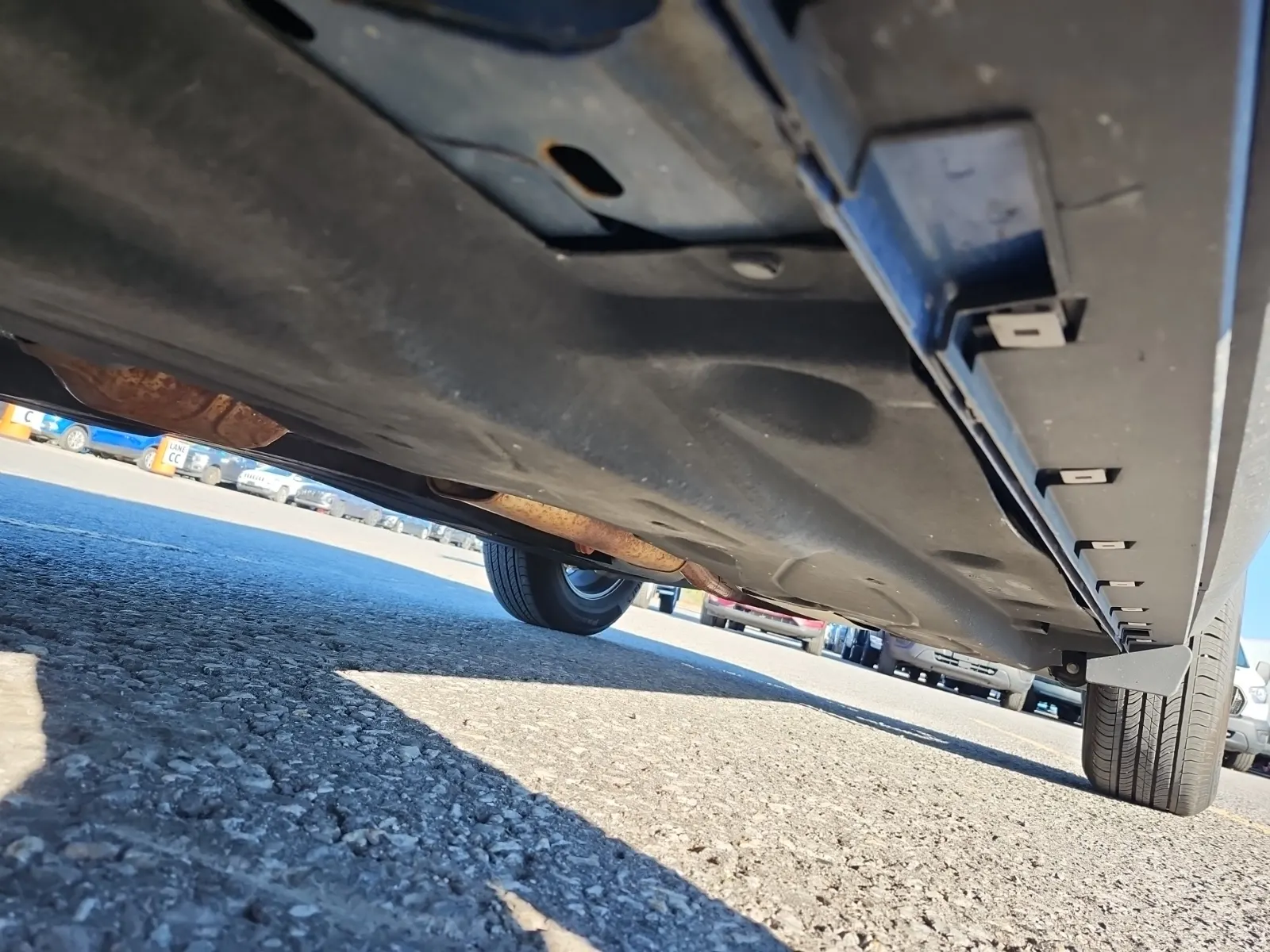 Undercarriage - Driver Photo