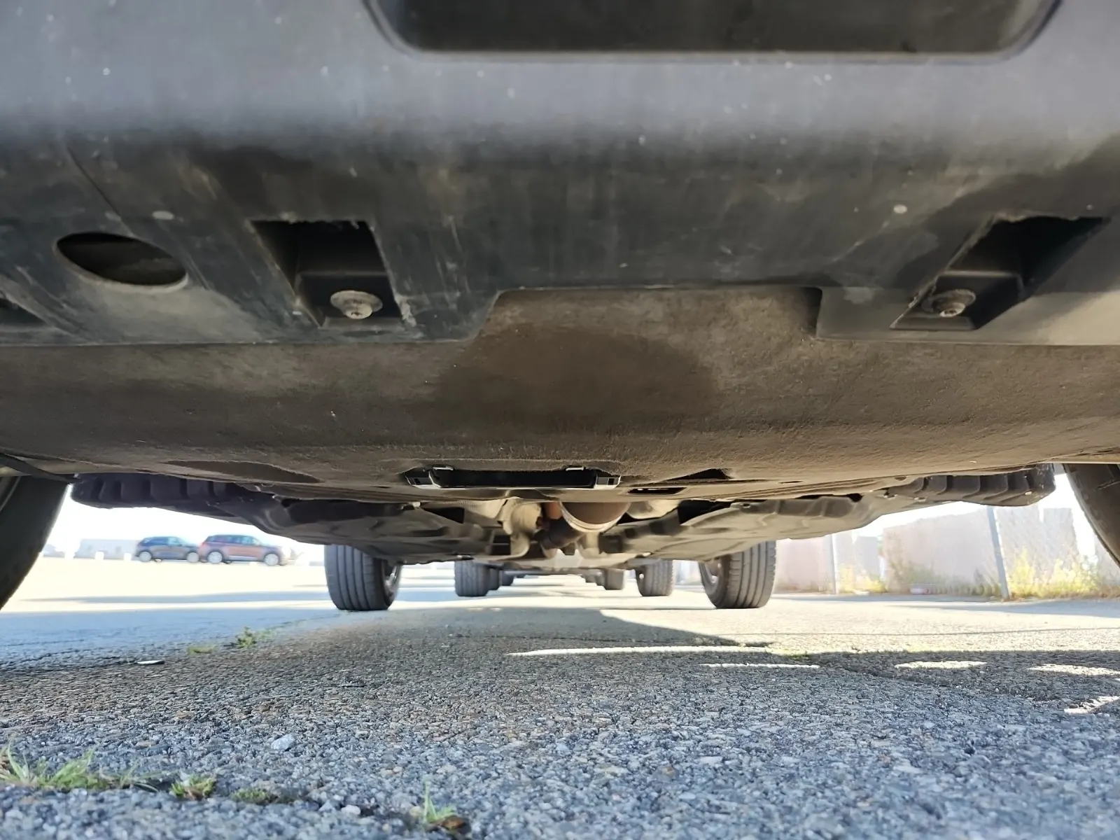 Undercarriage - Front Photo