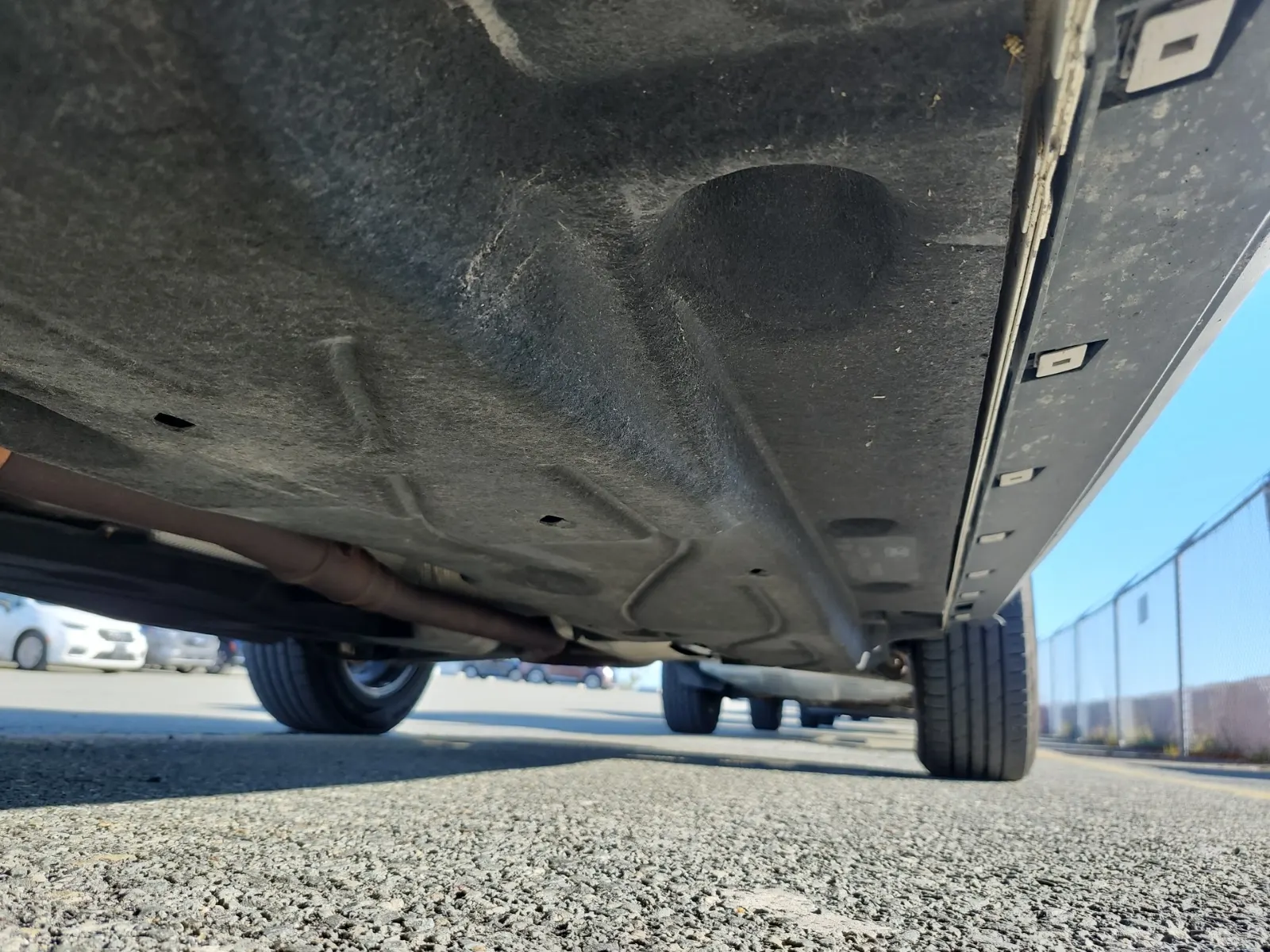 Undercarriage - Driver Photo