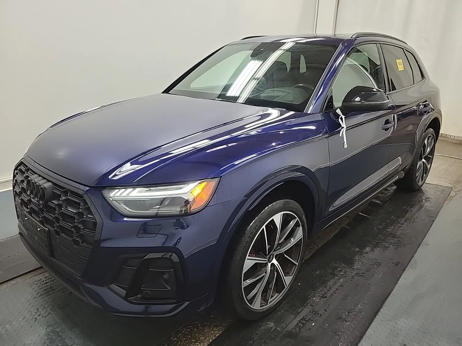 2023 Audi SQ5