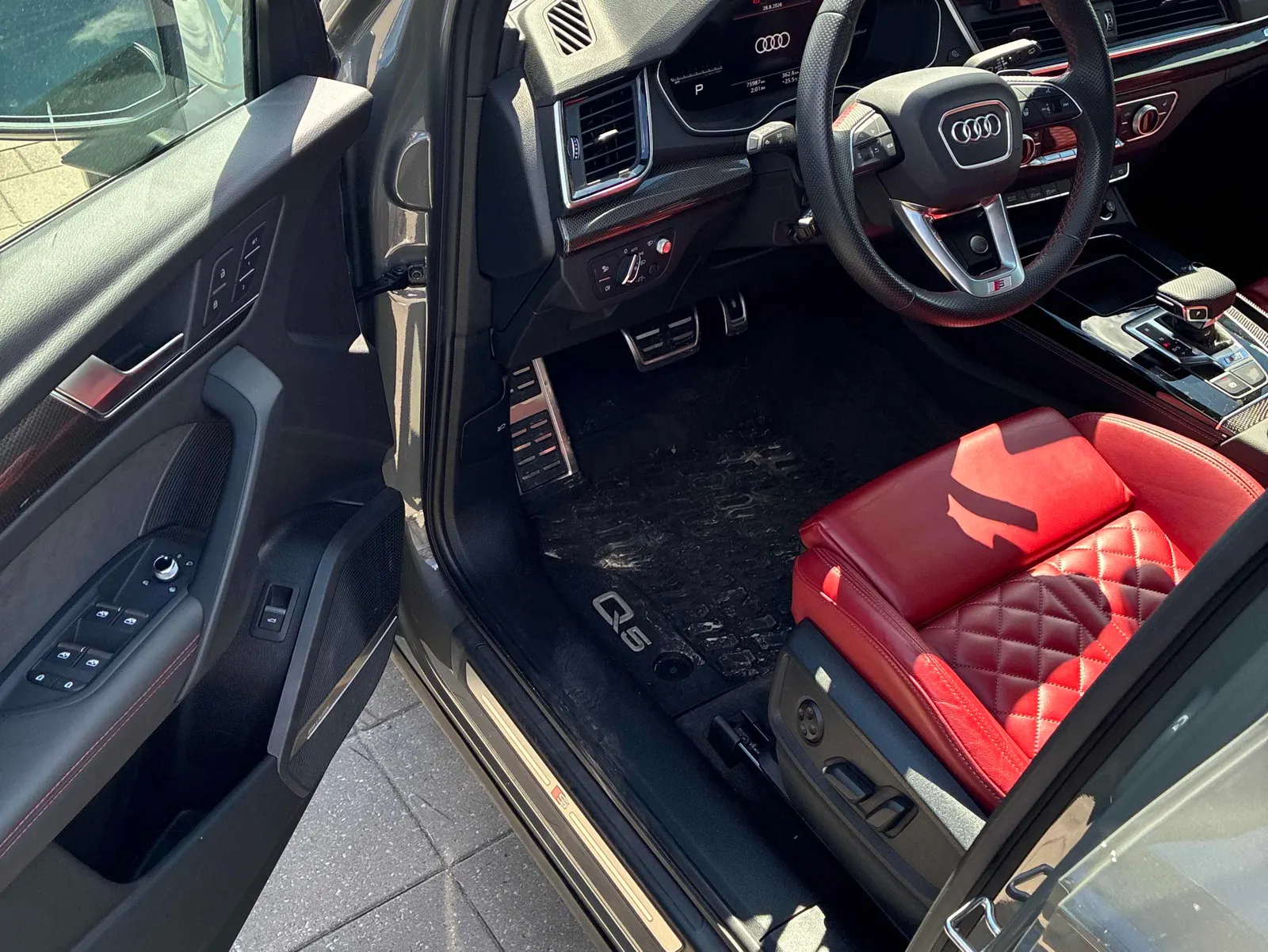 Interior driver side