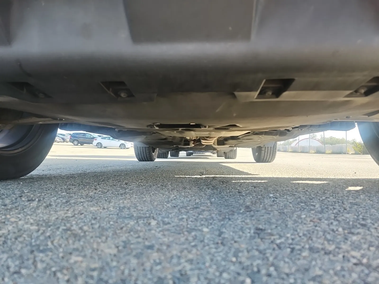 Undercarriage - Front Photo