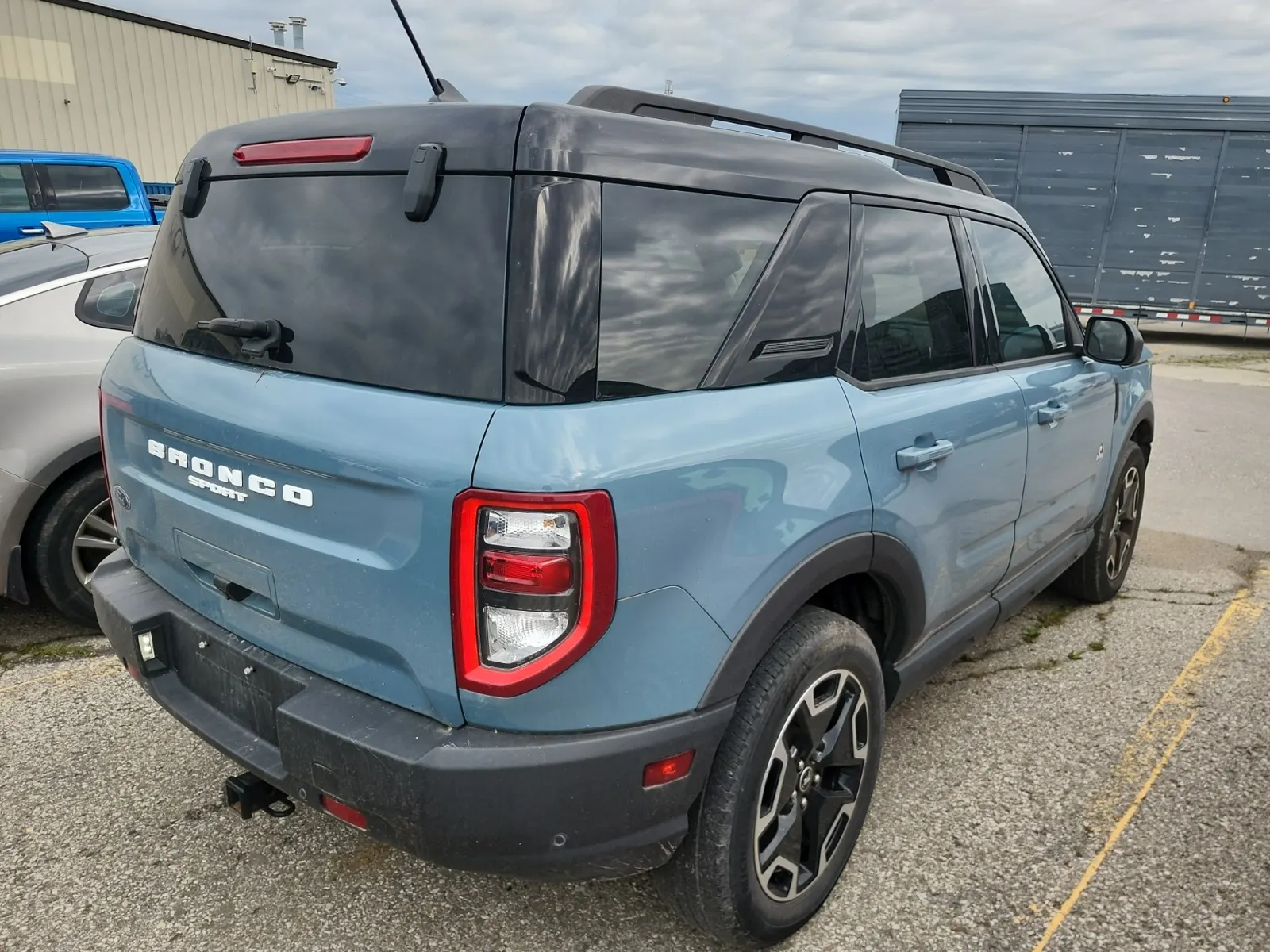 Passenger Rear 3/4 Photo