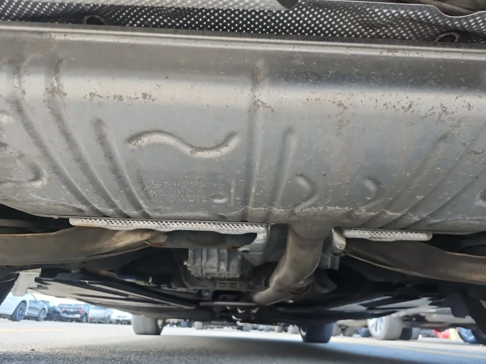 Undercarriage - Rear Photo