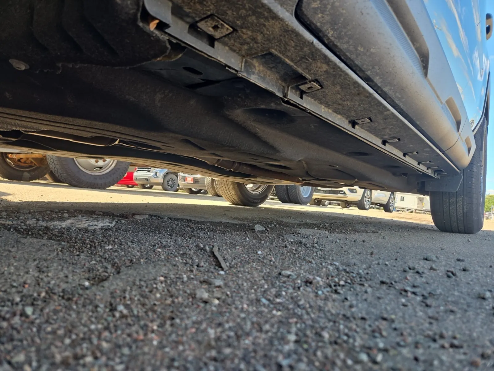 Undercarriage - Driver Photo