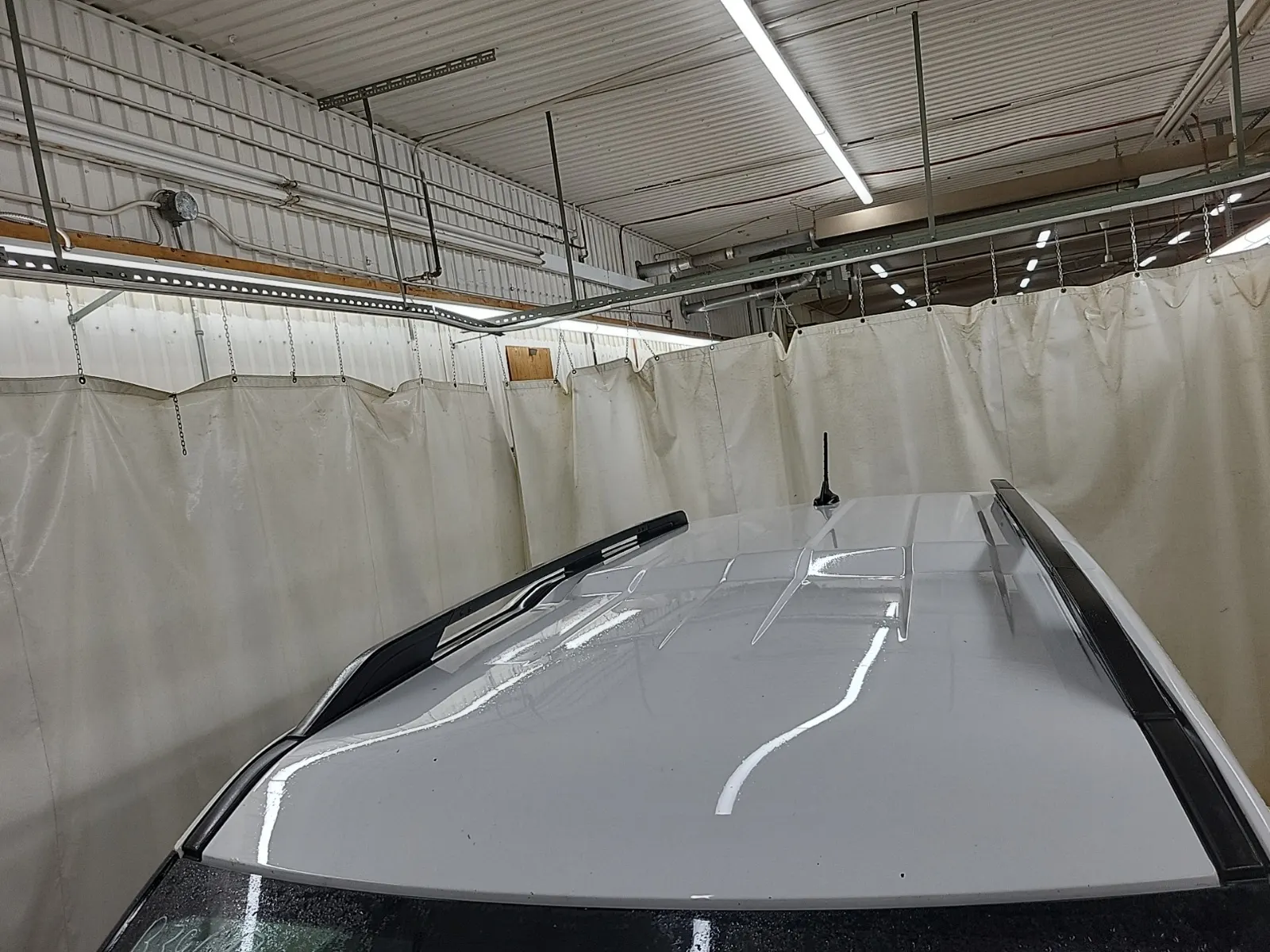 Exterior Roof Photo