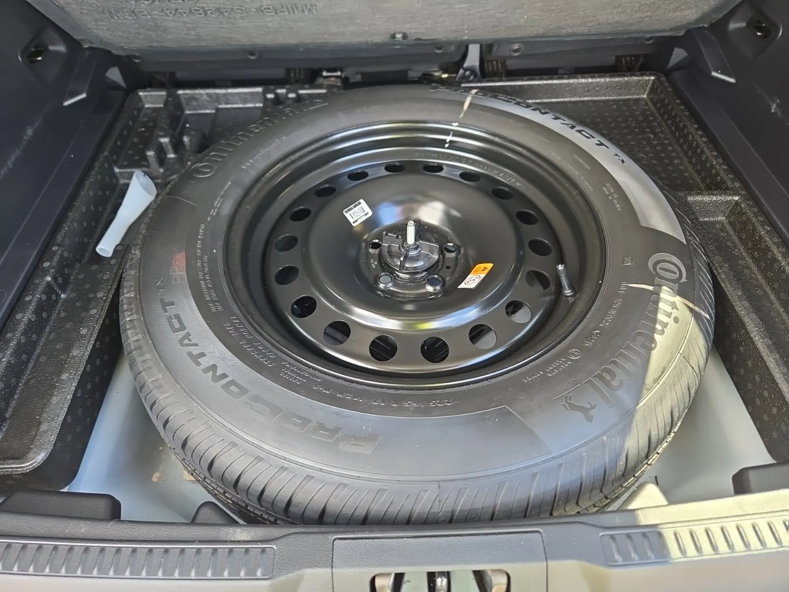 Spare Tire & Wheel Photo