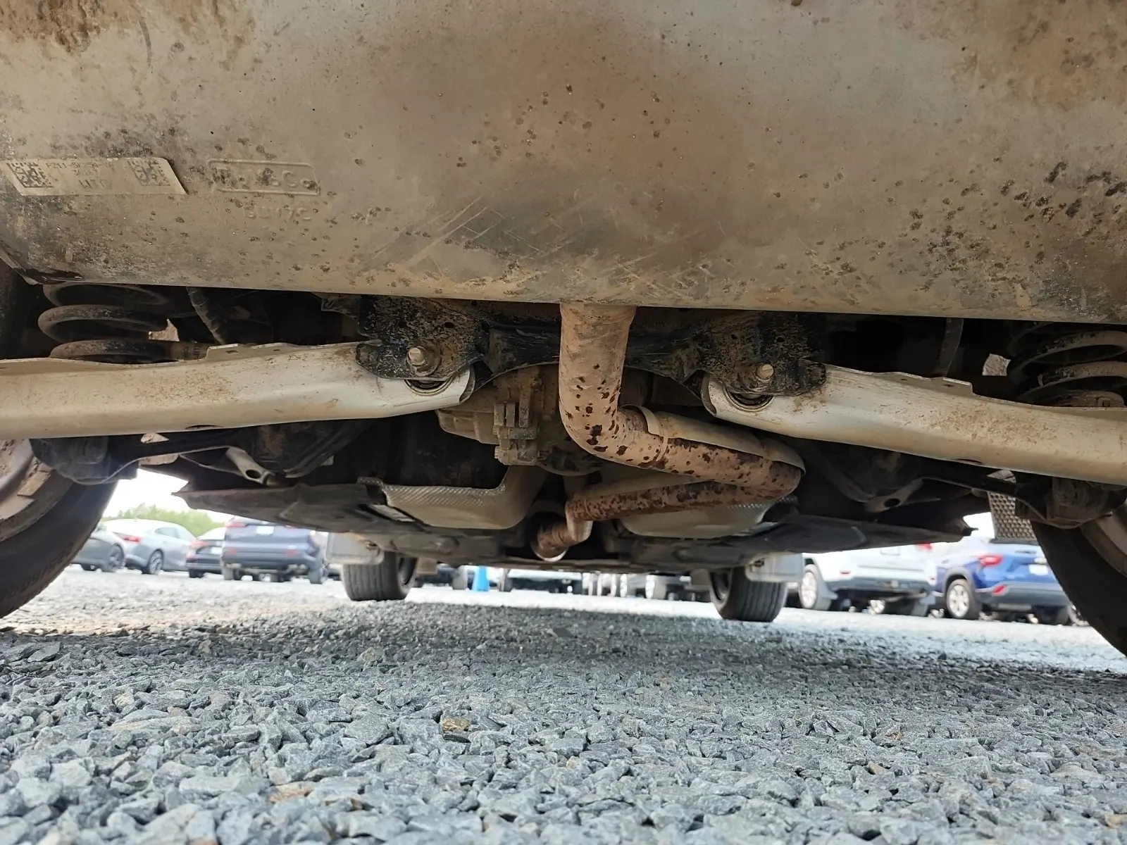 Undercarriage - Rear Photo