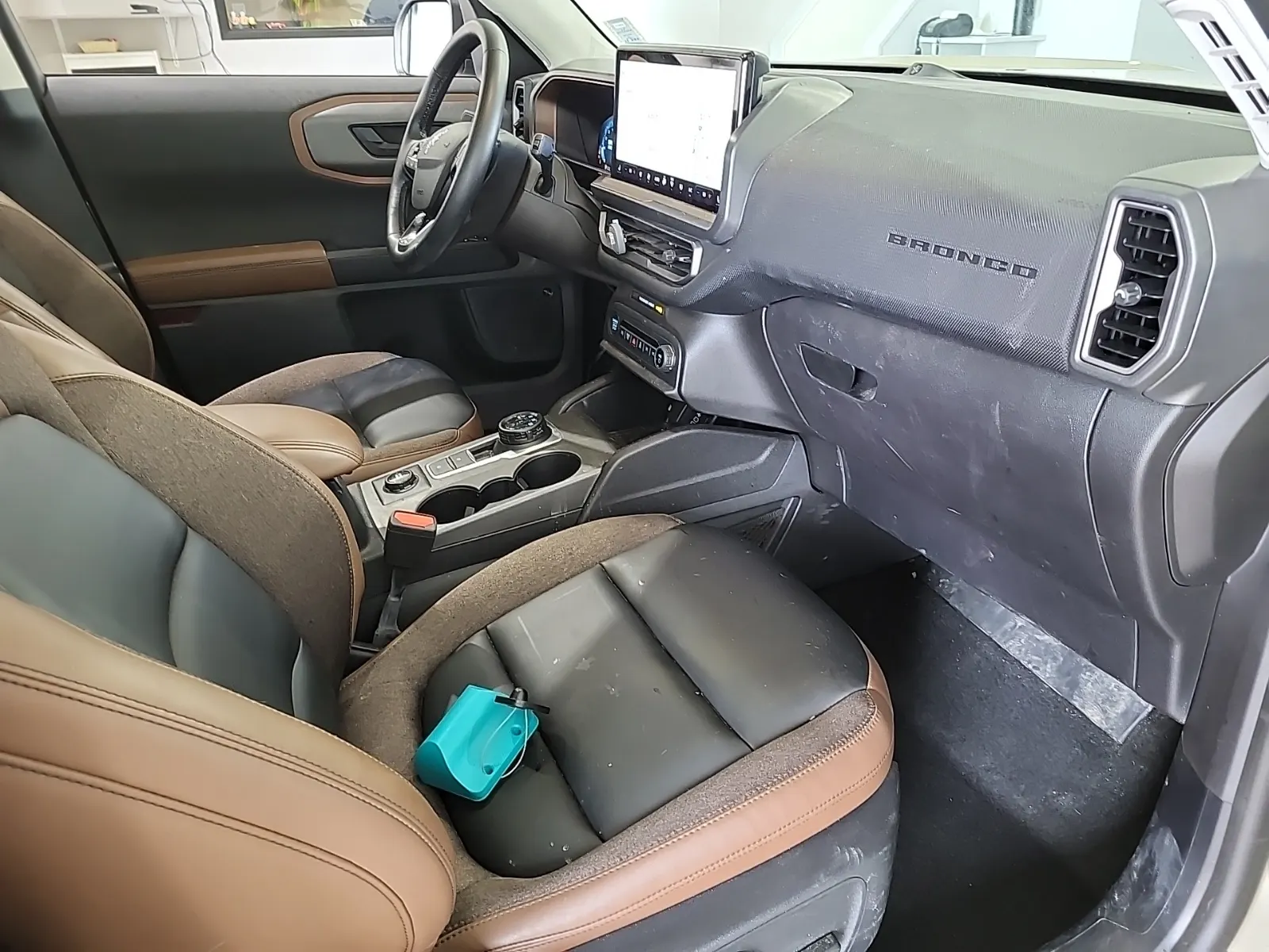 Right Side Interior Photo