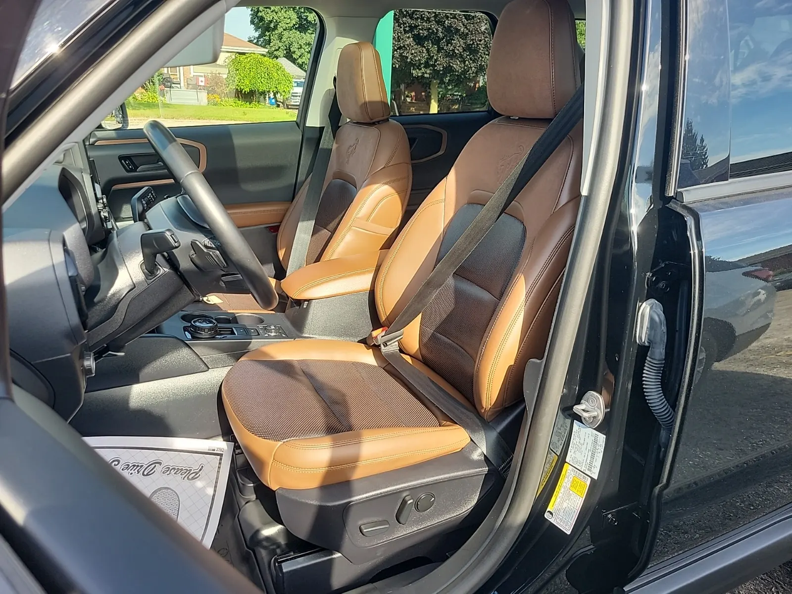 Front Interior Photo