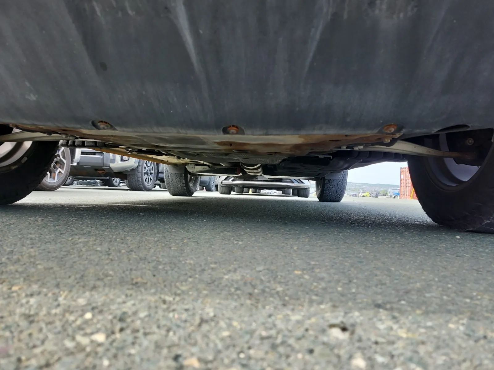 Undercarriage - Front Photo