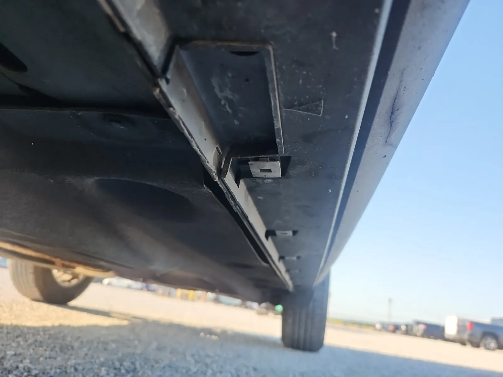 Undercarriage - Driver Photo
