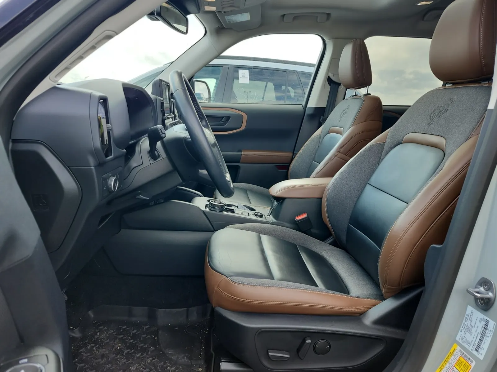 Front Interior Photo